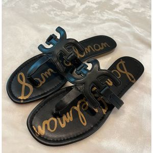 Sam Edelman Carter Flats Sandals, Size 7.5. NWOT